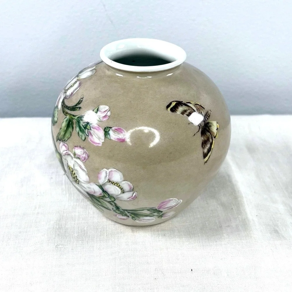 Thomas Bavaria hand painted